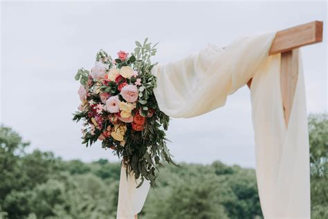 Exploring the Fascinating Moldovan Wedding。